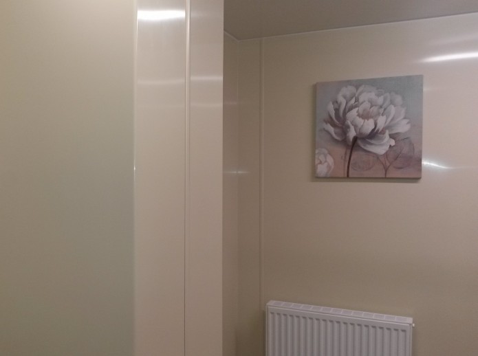 Proclad Creme in an office